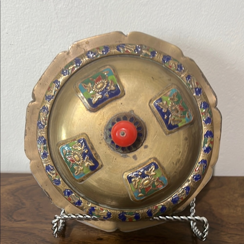 Antique Chinese Tea Caddy Box Repousse Brass Enamel Relief - Picture 10 of 16